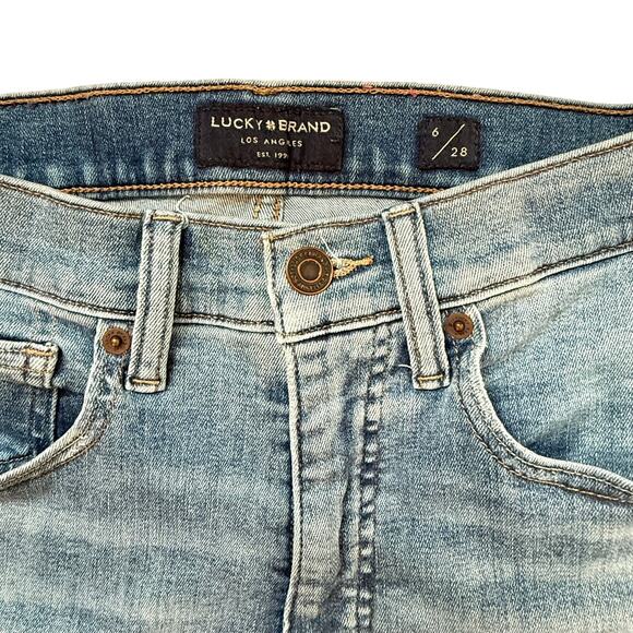 Lucky Brand Women's High-Waisted Denim Cutoff Shorts, Size 6/28 - Light Wash - Picture 2 of 4